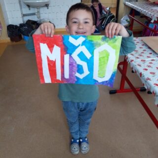 hdimg818cad28593e0dc699d9ecec4c686c